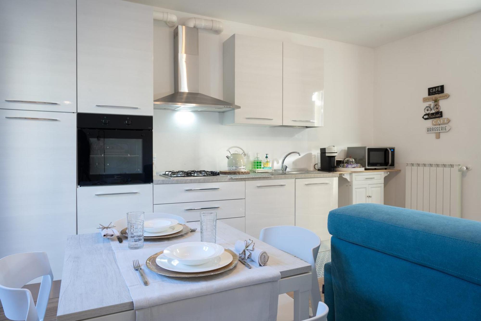 Lora Rose Suite ,Free Parking, Self Check In,2 コモ エクステリア 写真