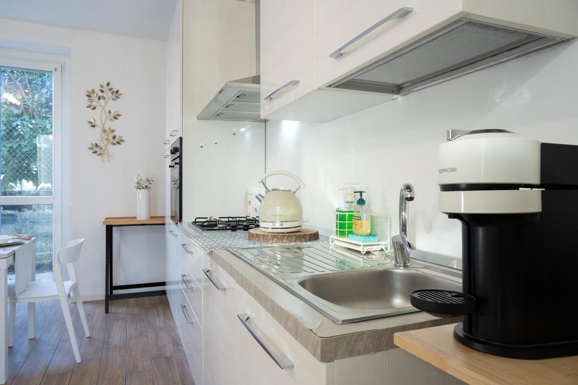 Lora Rose Suite ,Free Parking, Self Check In,2 コモ エクステリア 写真